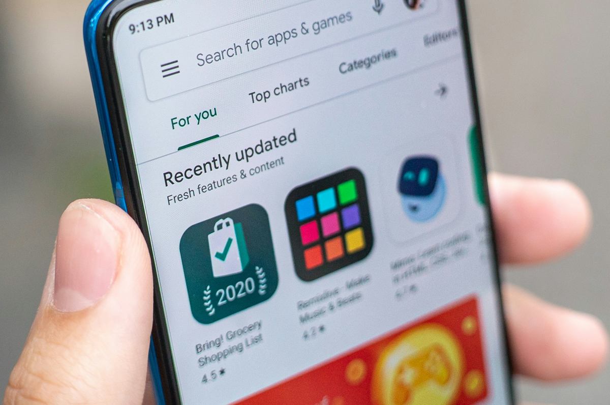 Google Reduces Geographical Restrictions For Dating Ads