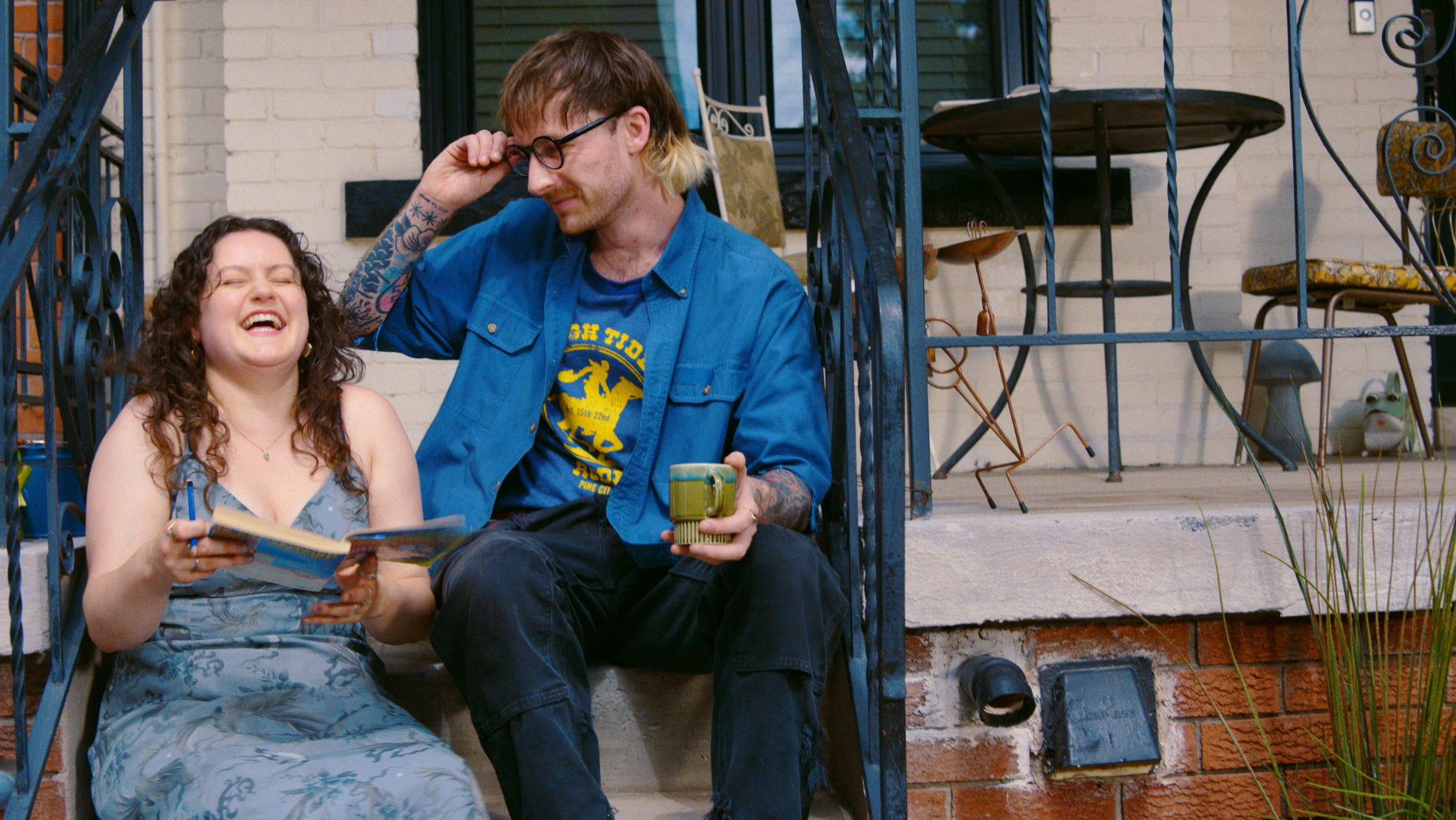Hinge Launches New Chapter of “It’s Funny We Met” Campaign