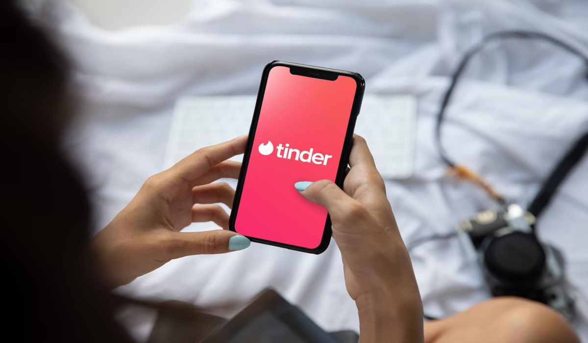 Tinder Taps into Breakup Recovery with ExCycle Fashion Initiative