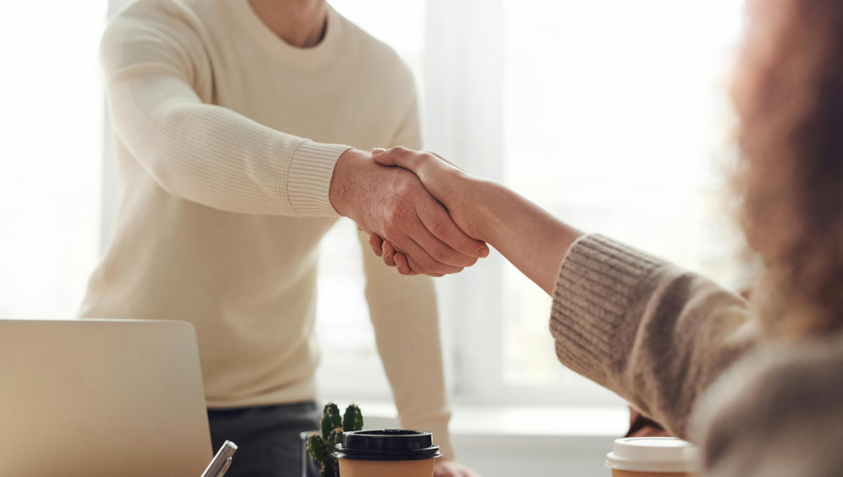 Gen Z Rejects Office Romances, Unlike Older Generations, Study Finds