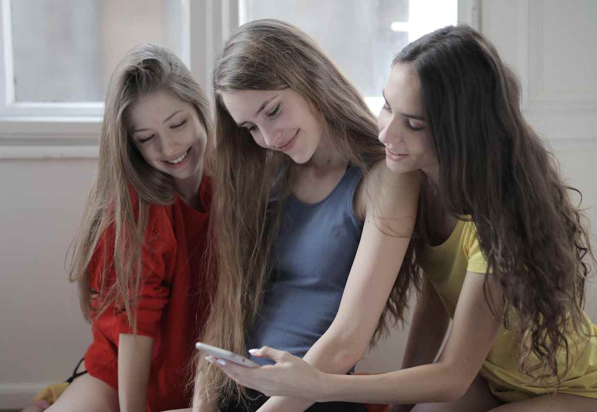 Pew Research Releases Teen Social Media Habit Report